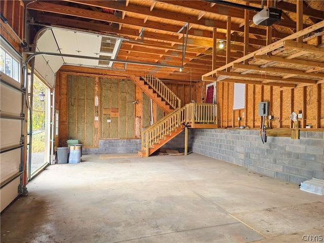 21 Wedgeworth Drive, West Monroe, NY 13167