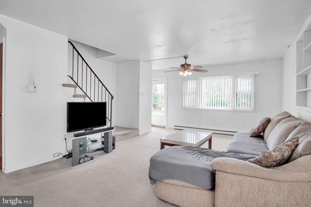 7952 JEFFERSON ST, Hummelstown, PA 17036