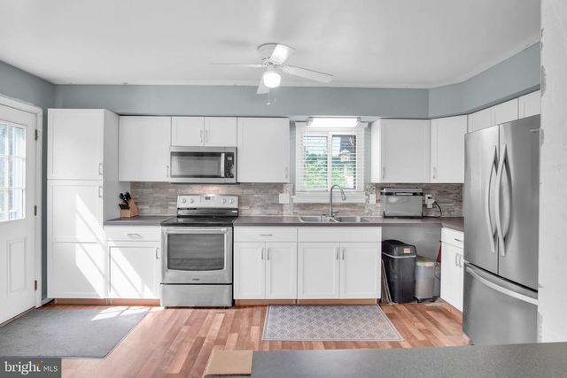7952 JEFFERSON ST, Hummelstown, PA 17036