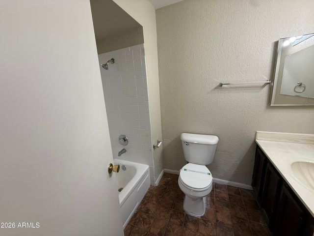 18021 N 40TH Place, Phoenix, AZ 85032
