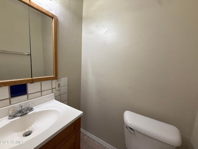 18021 N 40TH Place, Phoenix, AZ 85032