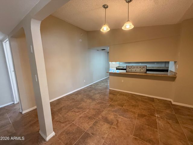 18021 N 40TH Place, Phoenix, AZ 85032