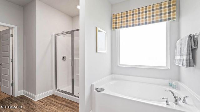 6637 Palm Pointe Drive, Ocean Springs, MS 39564