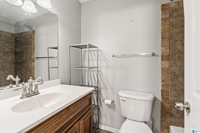 120 15th St E Apt 114, Tuscaloosa, AL 35401