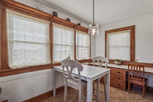 527 SW Swisher View Drive, Swisher, IA 52338