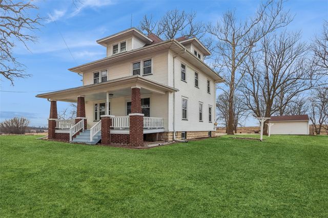 527 SW Swisher View Drive, Swisher, IA 52338