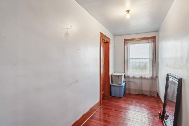 527 SW Swisher View Drive, Swisher, IA 52338