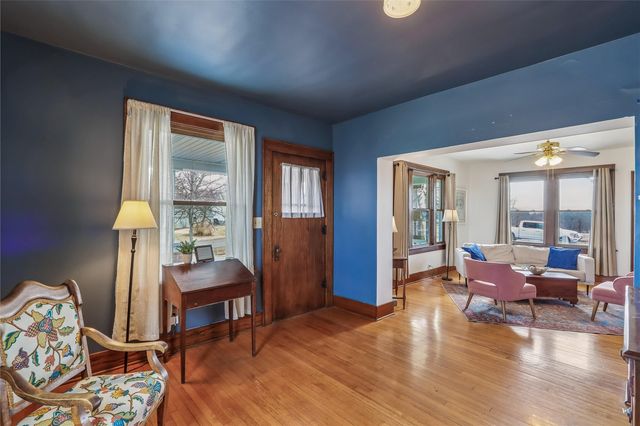 527 SW Swisher View Drive, Swisher, IA 52338