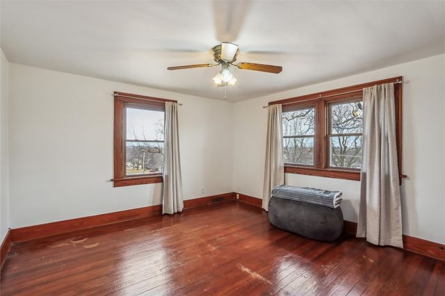 527 SW Swisher View Drive, Swisher, IA 52338