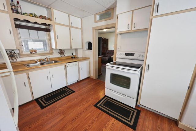 424 23rd Avenue N, Saint Cloud, MN 56303