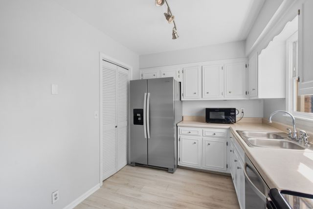 219 Westfield Dr, Nashville, TN 37221