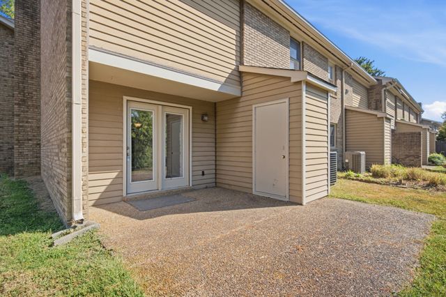 219 Westfield Dr, Nashville, TN 37221