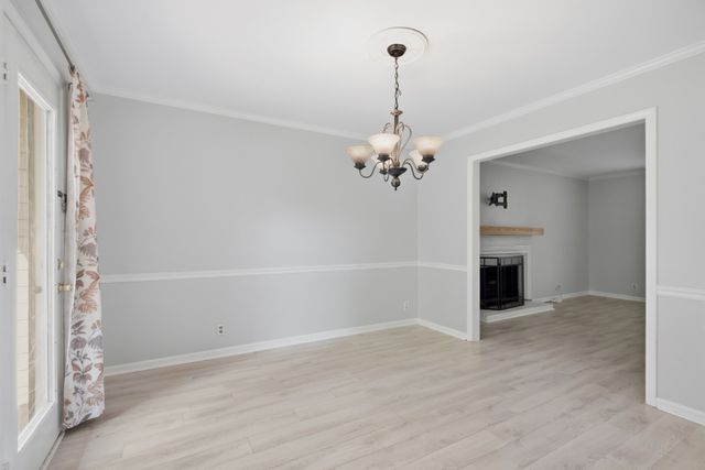 219 Westfield Dr, Nashville, TN 37221