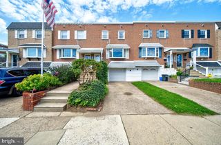 10212 CALERA RD, Philadelphia, PA 19114