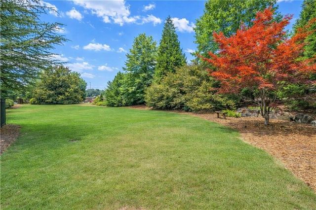 2792 Springbluff Lane, Buford, GA 30519