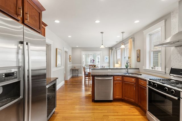 112 Medford St 112, Arlington, MA 02474