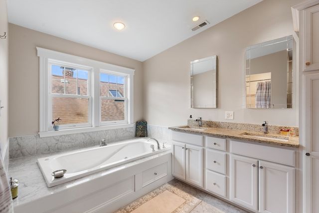 112 Medford St 112, Arlington, MA 02474