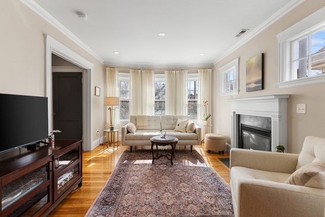 112 Medford St 112, Arlington, MA 02474