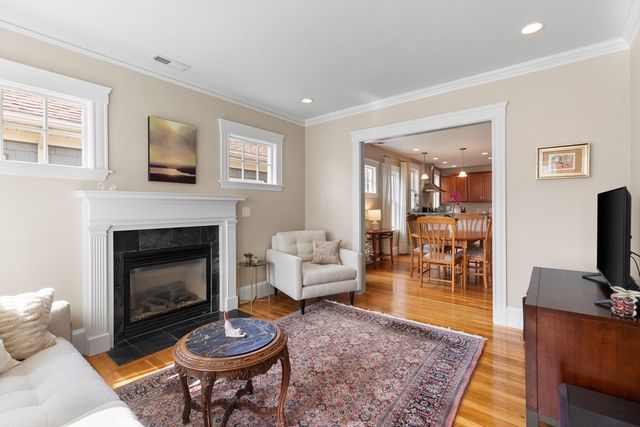 112 Medford St 112, Arlington, MA 02474