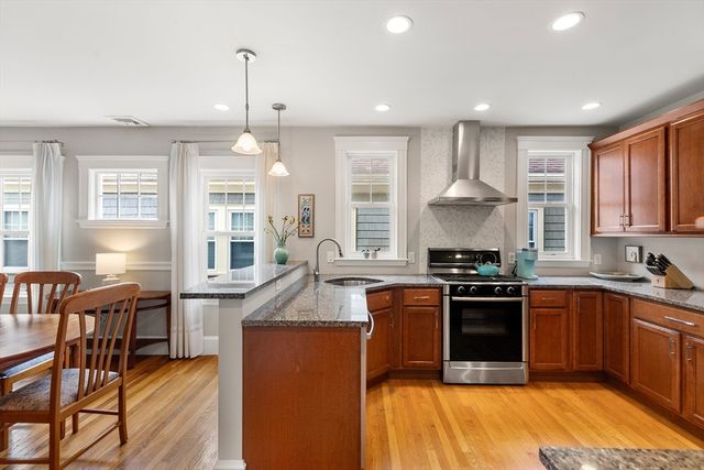 112 Medford St 112, Arlington, MA 02474