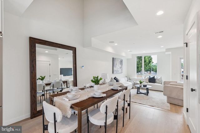 612 N BRENNA WALK, Philadelphia, PA 19123