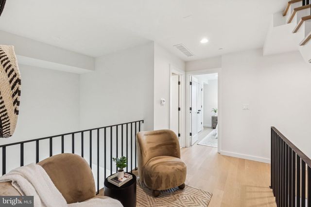 612 N BRENNA WALK, Philadelphia, PA 19123