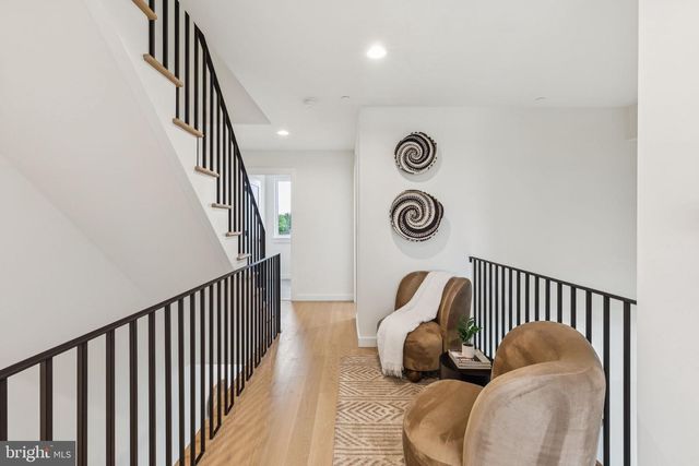 612 N BRENNA WALK, Philadelphia, PA 19123