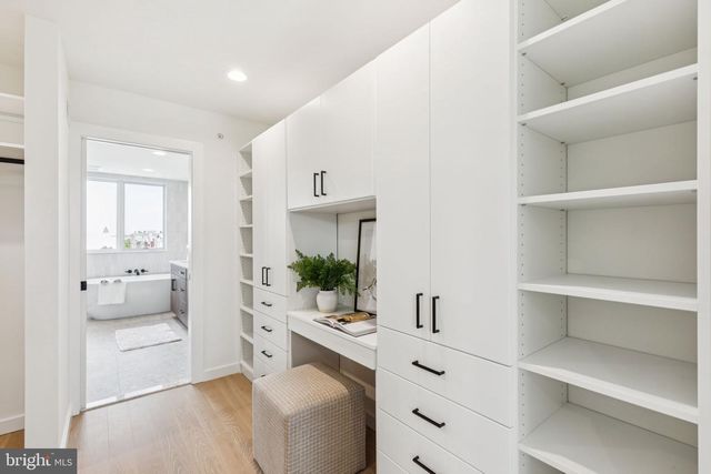 612 N BRENNA WALK, Philadelphia, PA 19123