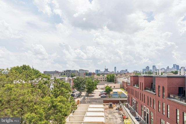 612 N BRENNA WALK, Philadelphia, PA 19123