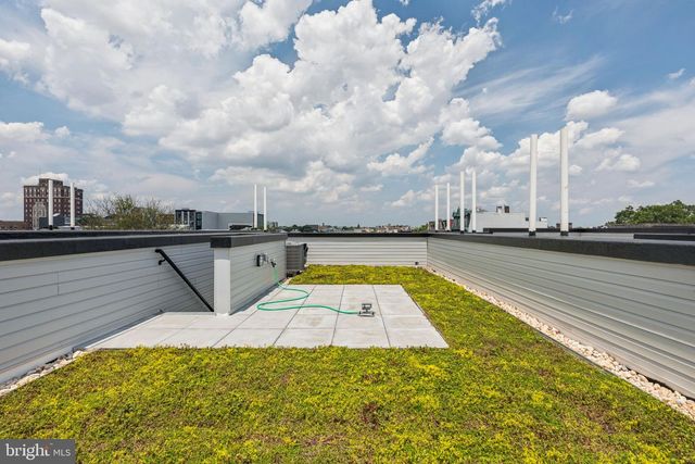 612 N BRENNA WALK, Philadelphia, PA 19123