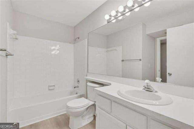 4064 Whitehall Way, Alpharetta, GA 30004