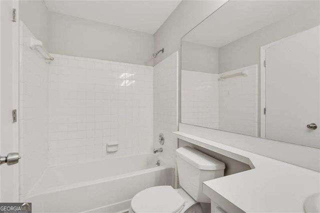 4064 Whitehall Way, Alpharetta, GA 30004