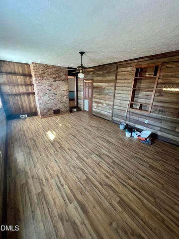 4633 Hummingbird Place, Fayetteville, NC 28312