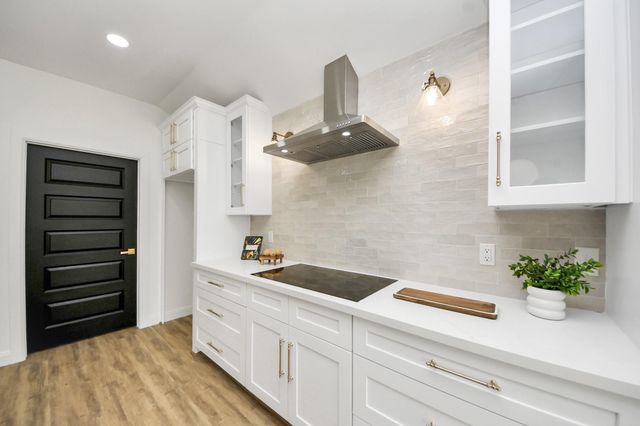 1737 Tabor Street, Houston, TX 77009