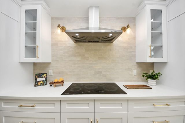 1737 Tabor Street, Houston, TX 77009