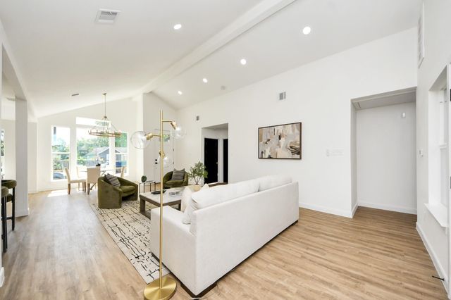 1737 Tabor Street, Houston, TX 77009