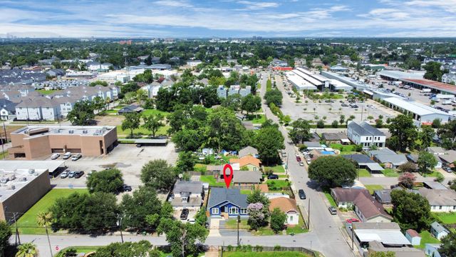 1737 Tabor Street, Houston, TX 77009