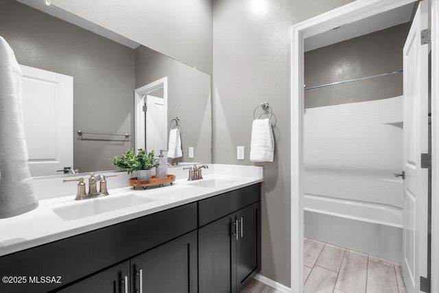 981 W Calle Nimbo, Sahuarita, AZ 85629