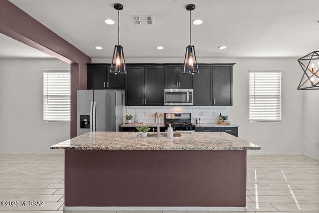 981 W Calle Nimbo, Sahuarita, AZ 85629