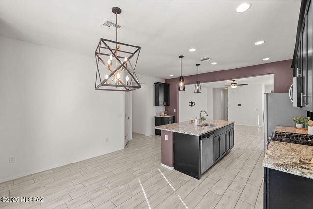 981 W Calle Nimbo, Sahuarita, AZ 85629