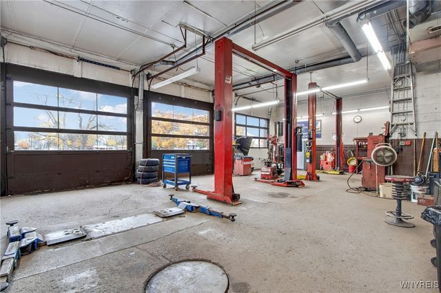 2230 Abbott Road, Lackawanna, NY 14218