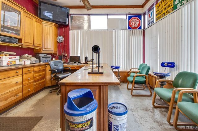 2230 Abbott Road, Lackawanna, NY 14218