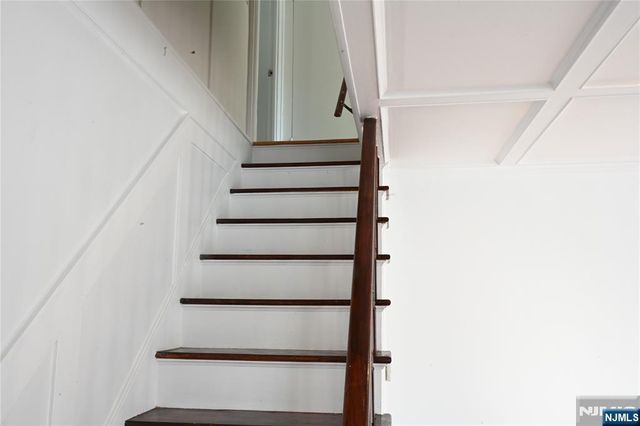 420 Broad Avenue, Englewood, NJ 07631