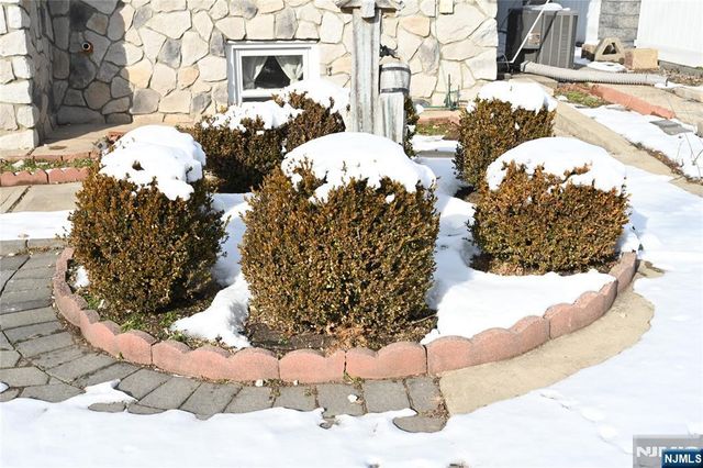 420 Broad Avenue, Englewood, NJ 07631