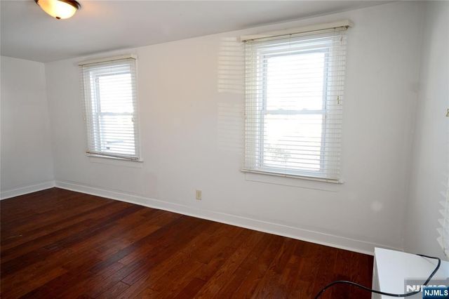 420 Broad Avenue, Englewood, NJ 07631