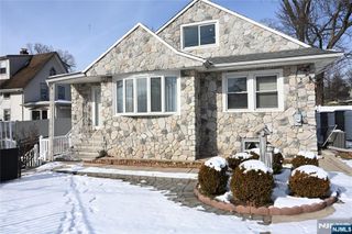 420 Broad Avenue, Englewood, NJ 07631