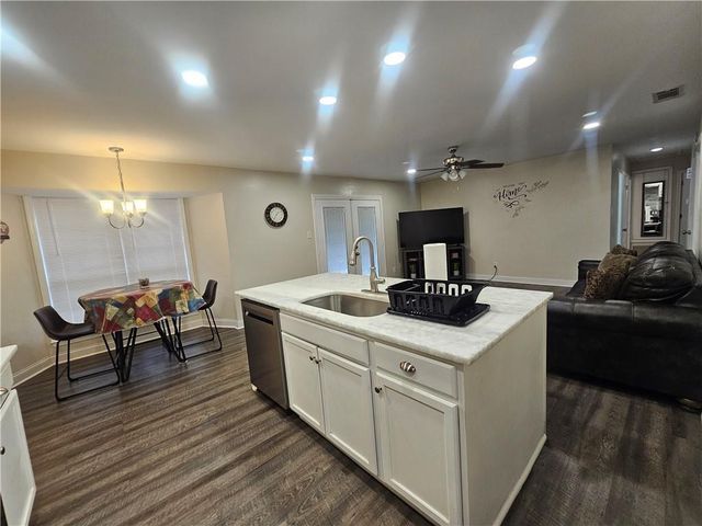 1867 Wildwood Place, Mobile, AL 36609