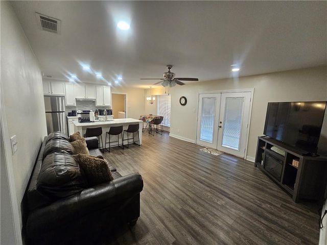 1867 Wildwood Place, Mobile, AL 36609