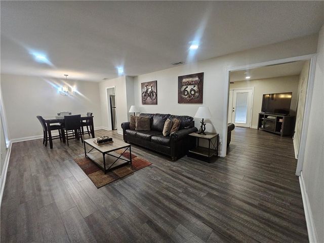 1867 Wildwood Place, Mobile, AL 36609