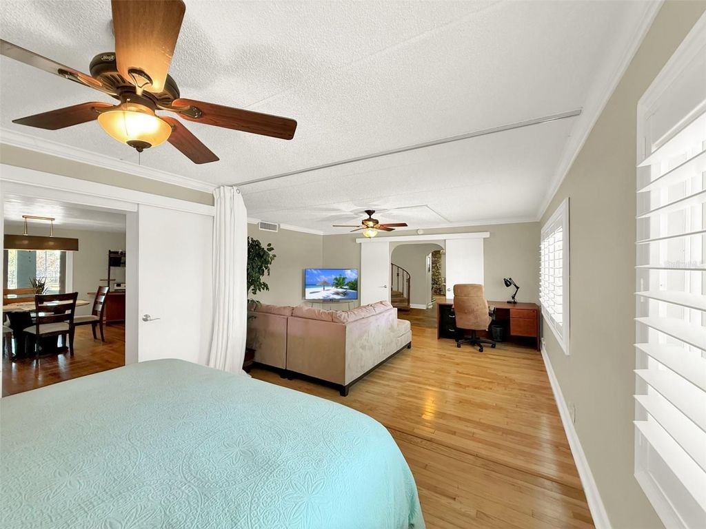 Image 11 of property listing at 301 QUAY ASSISI, New Smyrna Beach, FL 32169